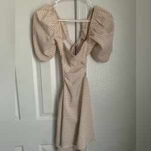 Cottage backless dress